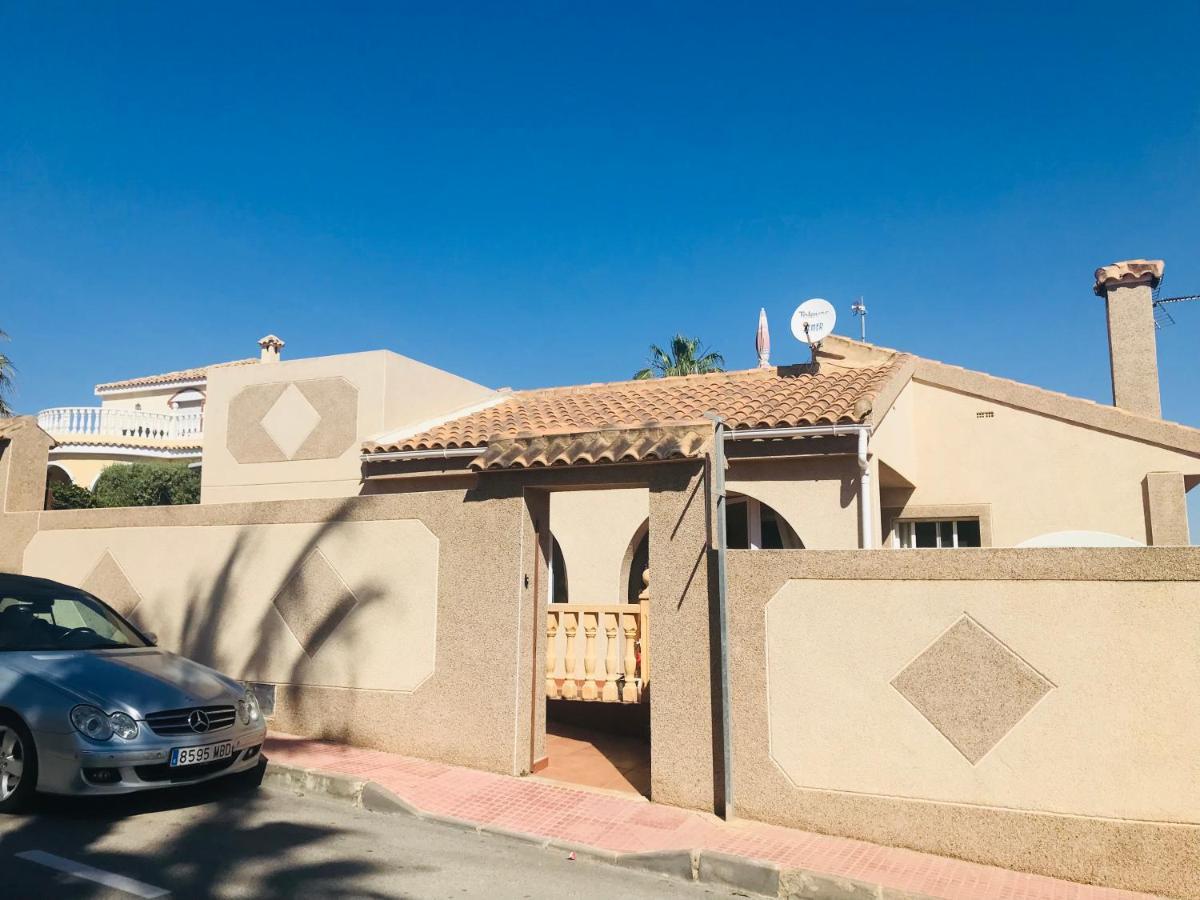 Villa With Super Swimming Pool Gran Alacant Εξωτερικό φωτογραφία
