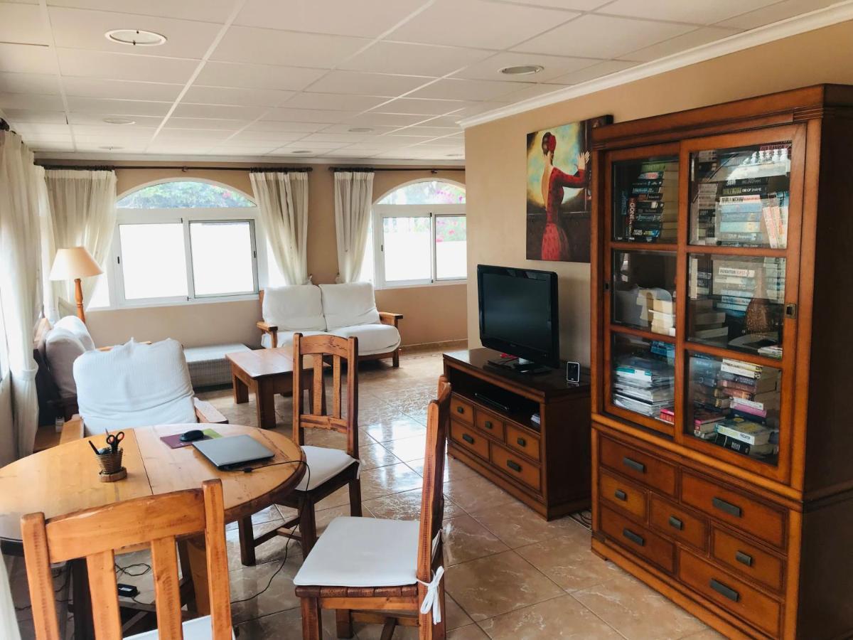 Villa With Super Swimming Pool Gran Alacant Εξωτερικό φωτογραφία