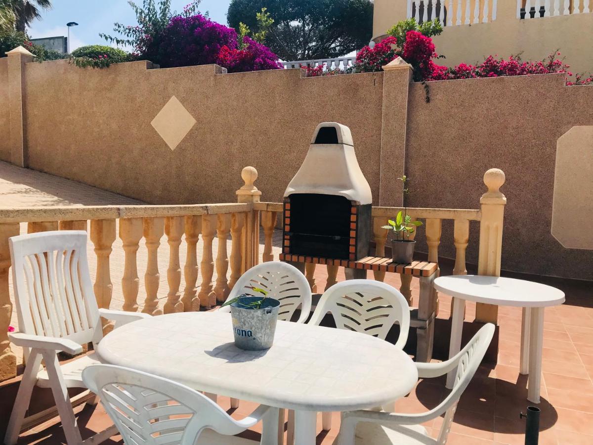 Villa With Super Swimming Pool Gran Alacant Εξωτερικό φωτογραφία