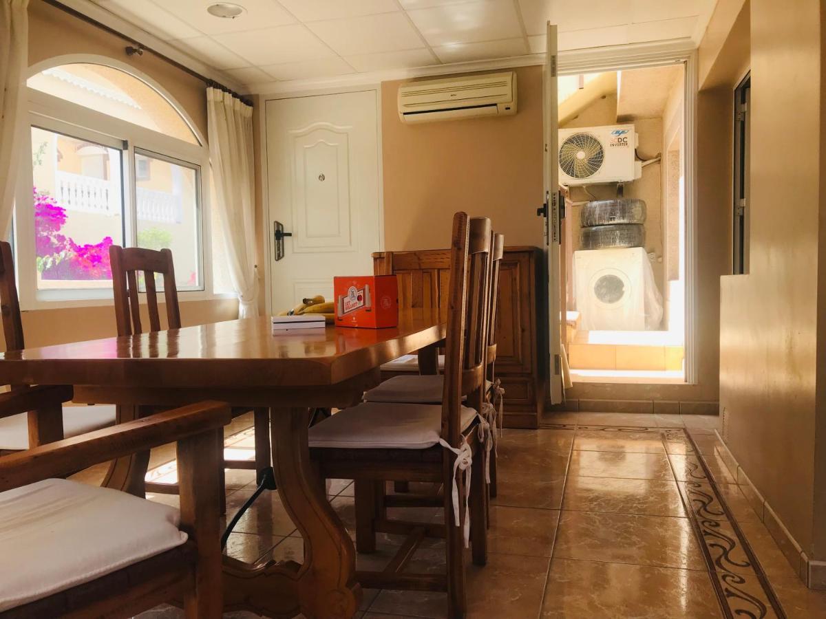 Villa With Super Swimming Pool Gran Alacant Εξωτερικό φωτογραφία